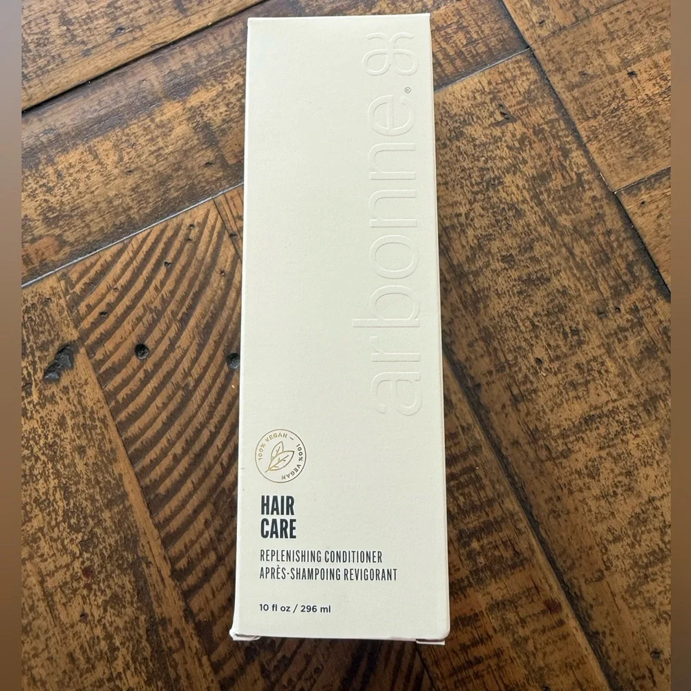Arbonne Haircare Replenishing Conditioner - Picture 2 of 2